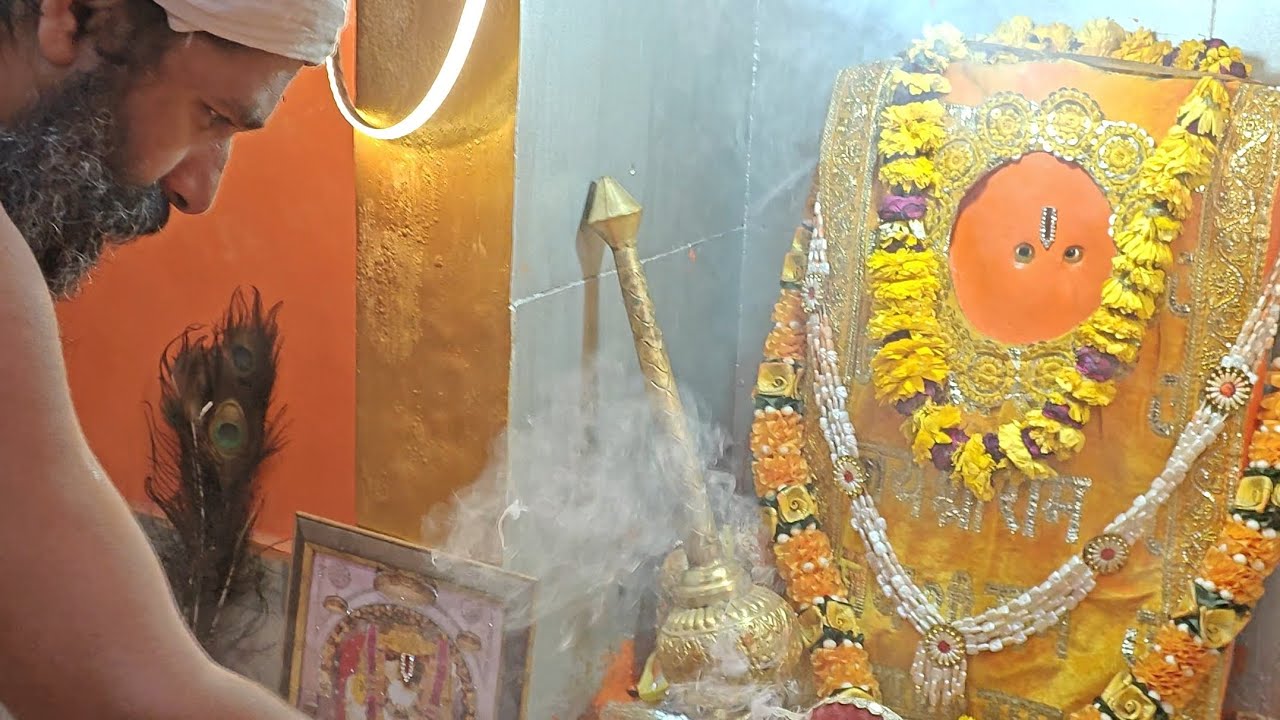 बालाजी महाराज के प्रातः कालीन मंगल आरती दर्शन #siddhhanumanmandir #balaji #hanuman #hanumanji #love 