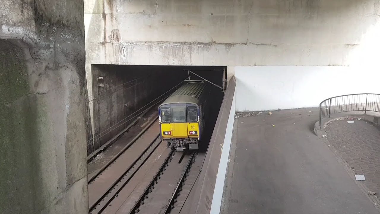 320/318 Exhibition Centre Sidings (17/05/19)