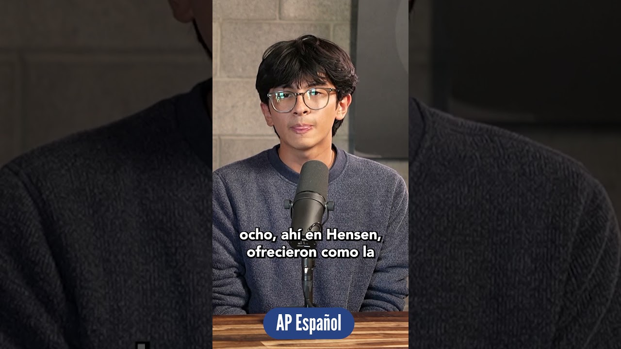 AP espa&ntilde;ol - Carlos Alcazar & Caleb Takamori