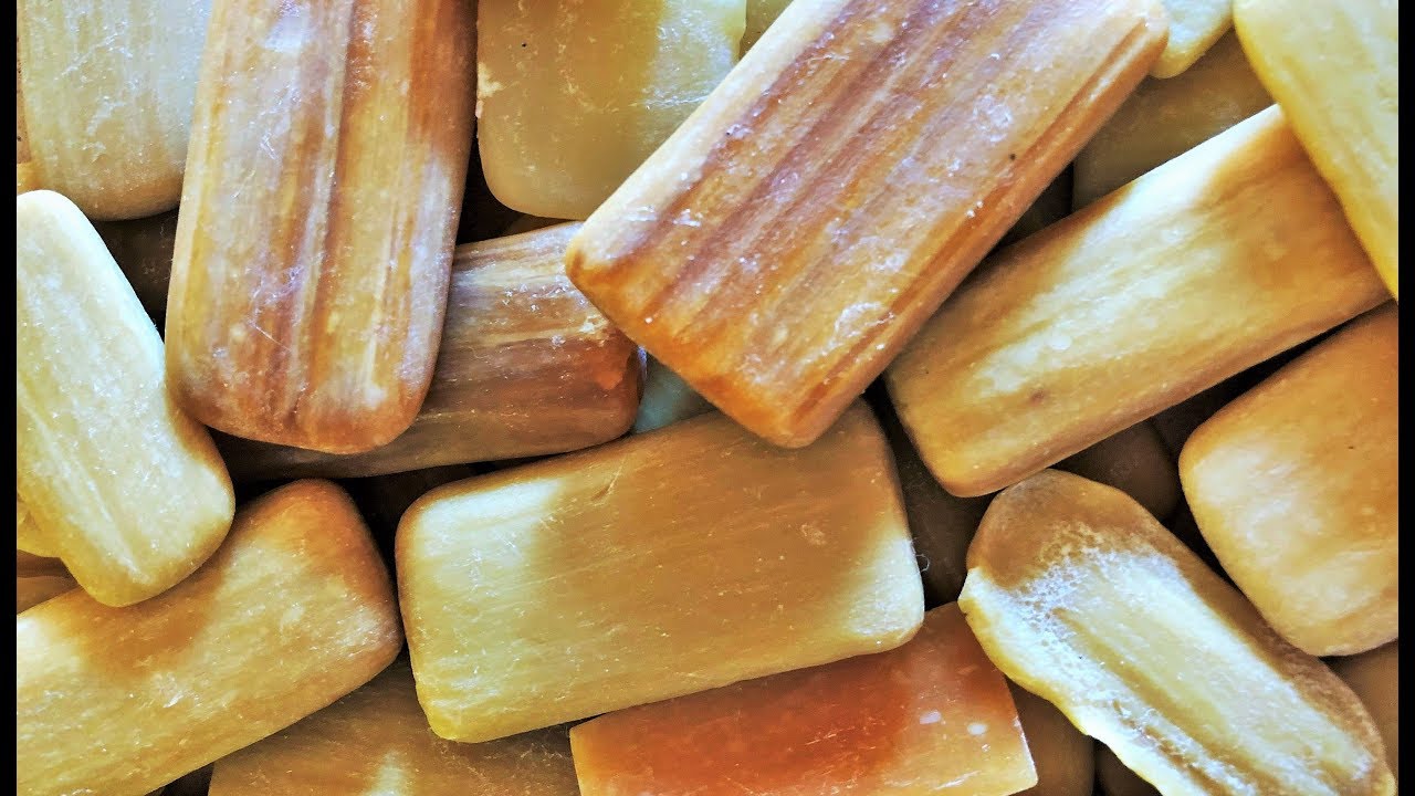 много обмылков от хозиков