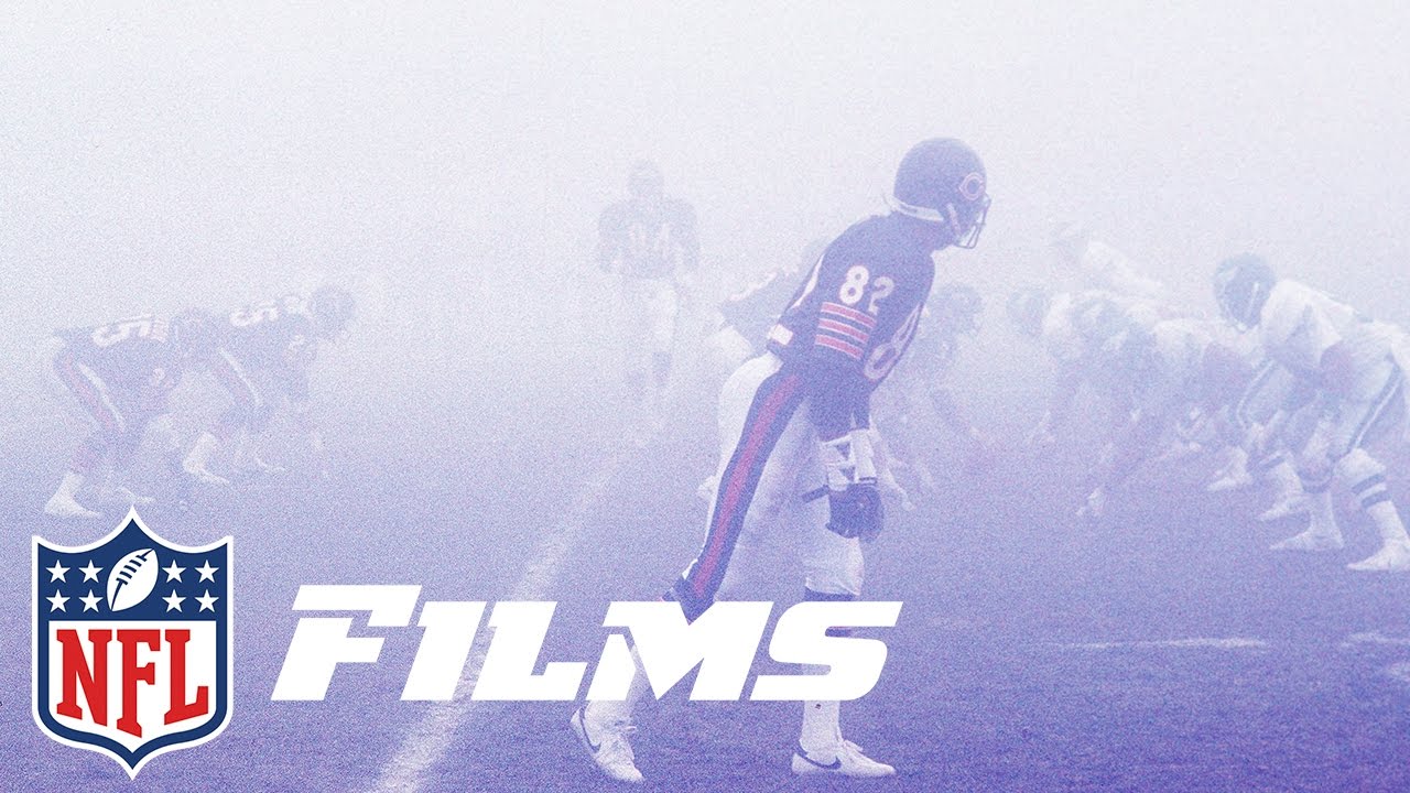 An Eerie Fog Rolls in During the Bears vs. Eagles 1988 Playoff Game | NFL Films | Timeline: Fog Bowl