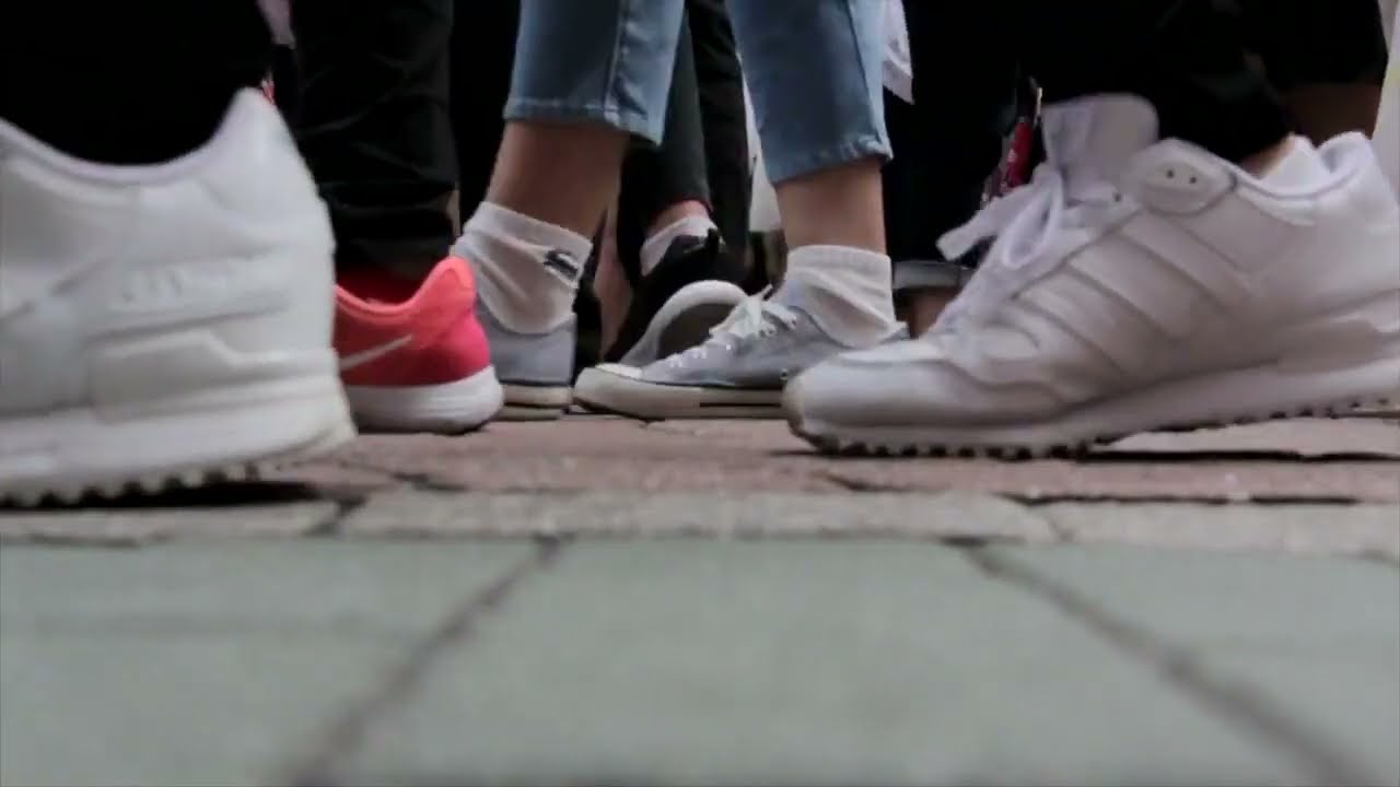 Zapatos Gente caminando Shoes VIDEOS LIBRES IN COPY RIGHT
