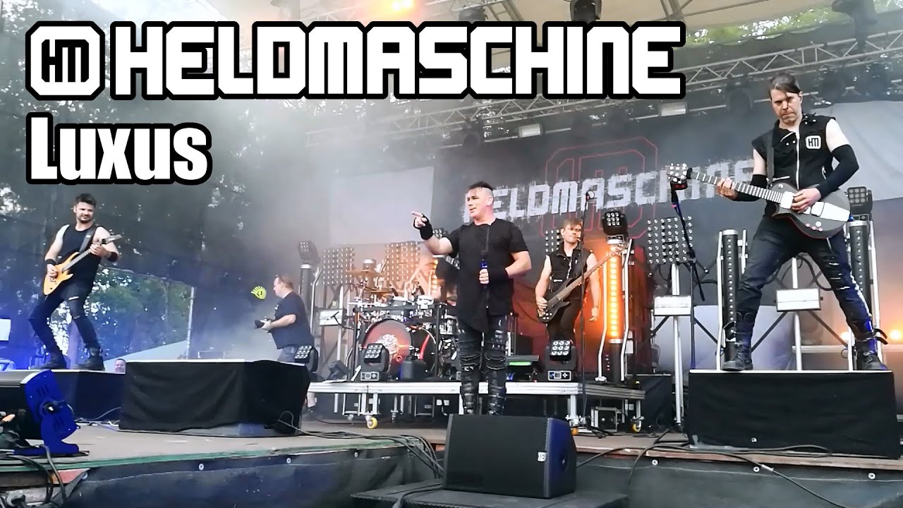 Heldmaschine - Luxus (Luxury) at the 25. Lehrter Rocknacht festival 2024 (Germany) + Fans flash mob