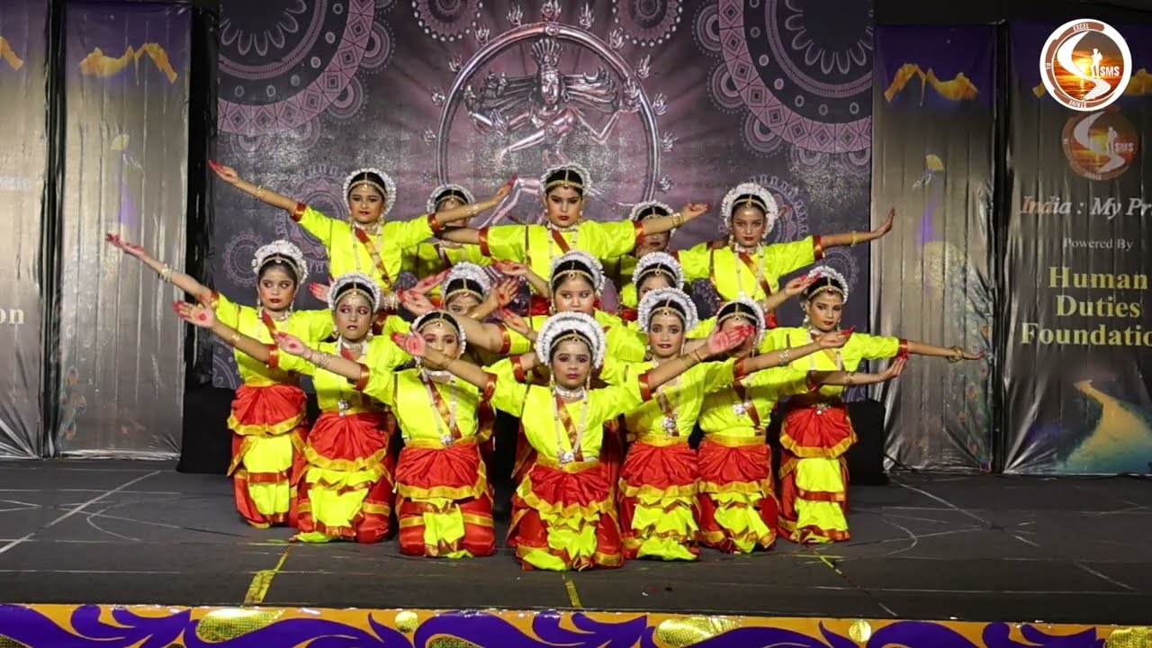 Bharatnatyam Dance by Class V
