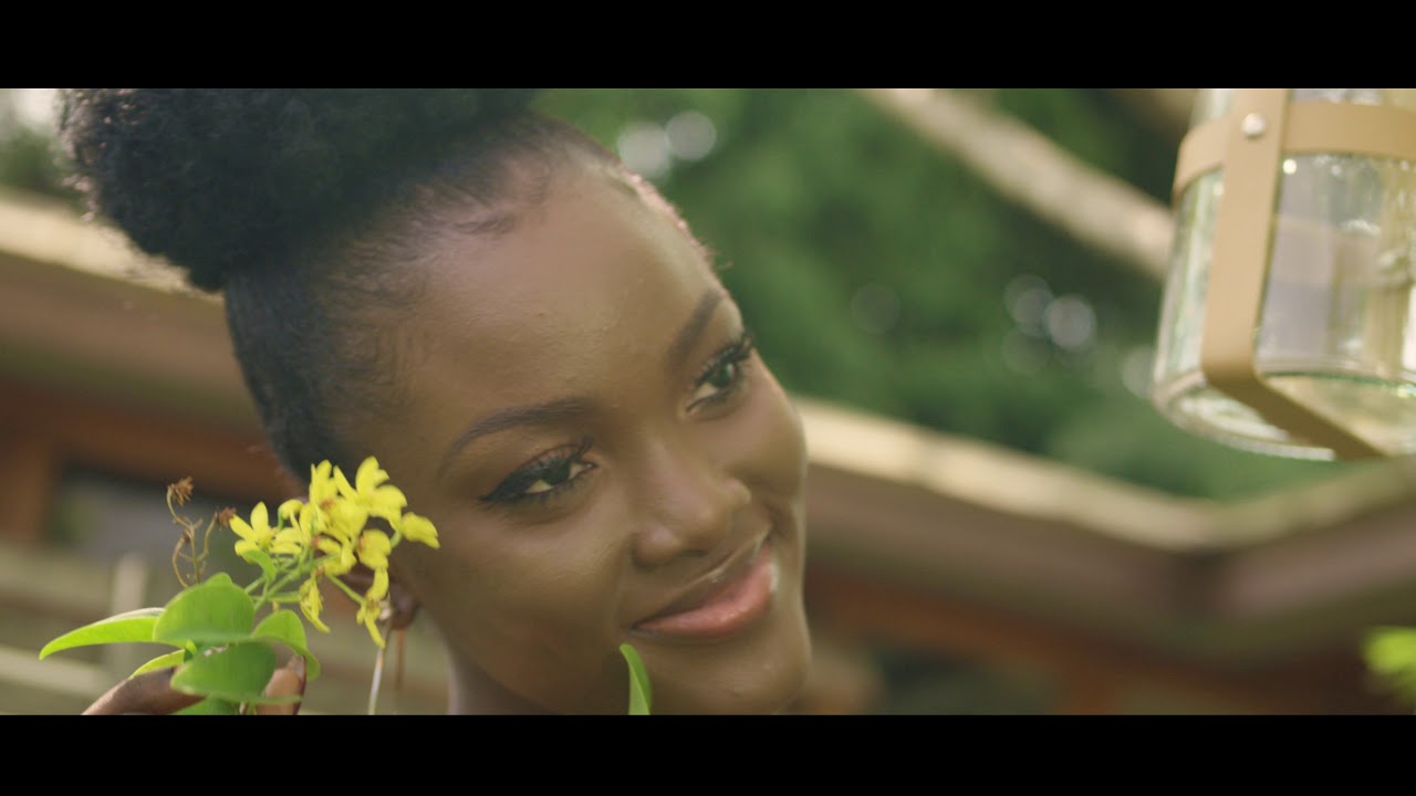 Amartey - Champion Lover Ft. Castro (Prod. By QUESI)