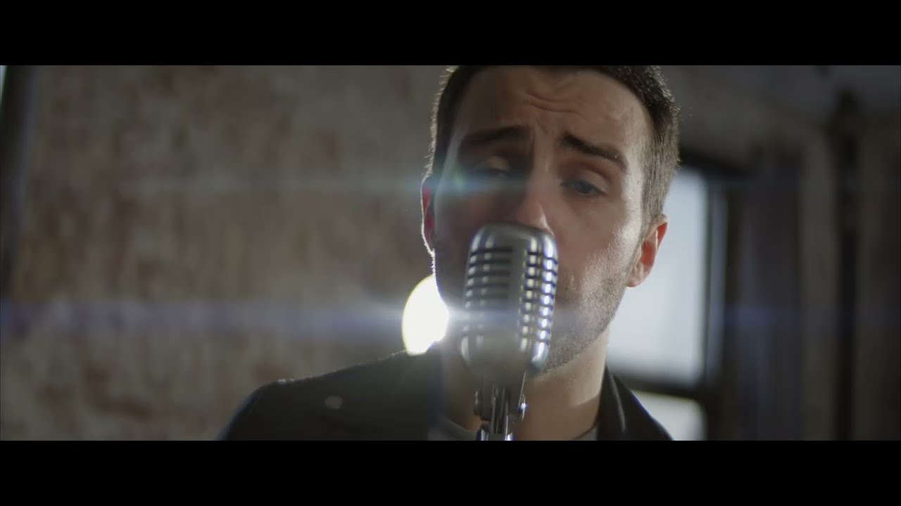 Chris Leamy- To The Bone (Official Music Video)