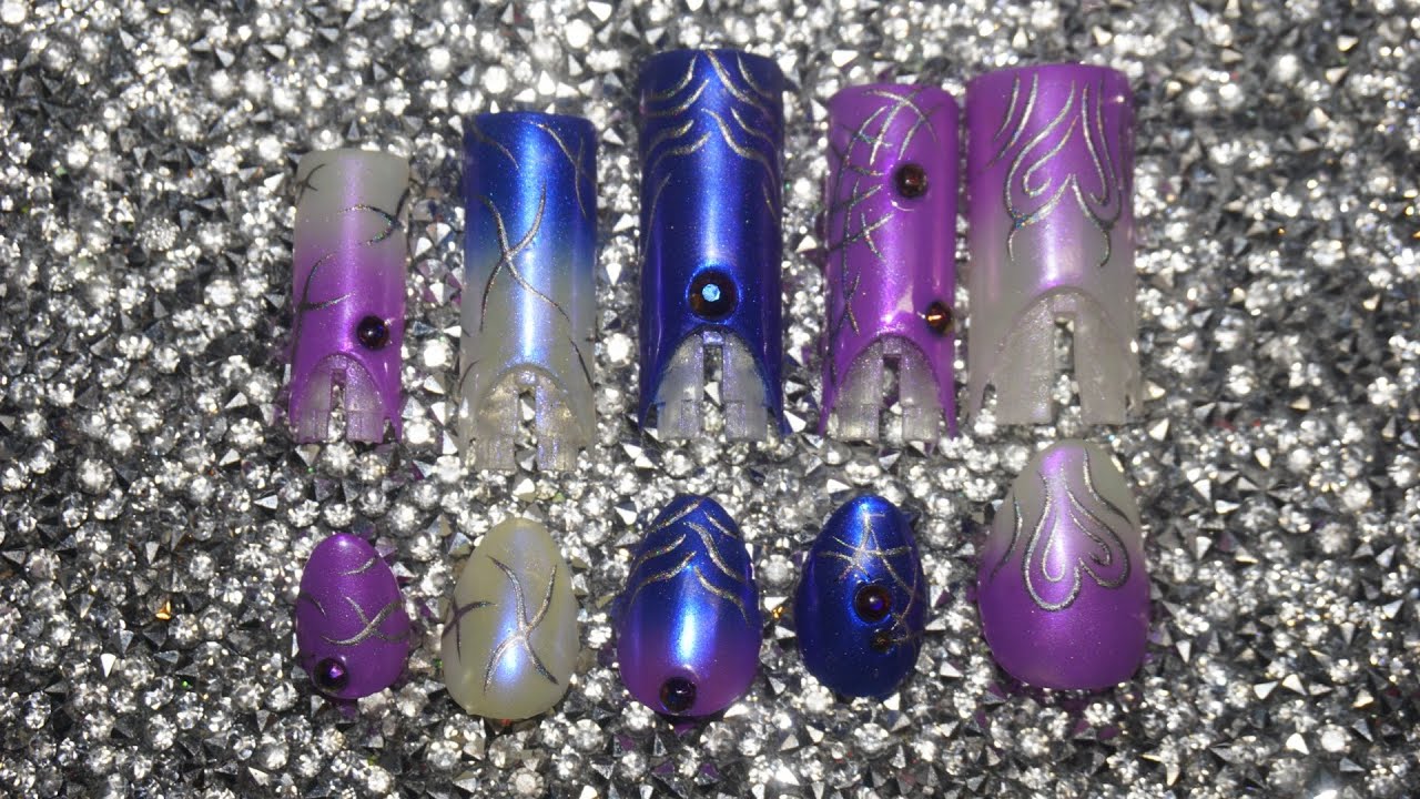 Mini Review - Thenailverse Transformer Nails