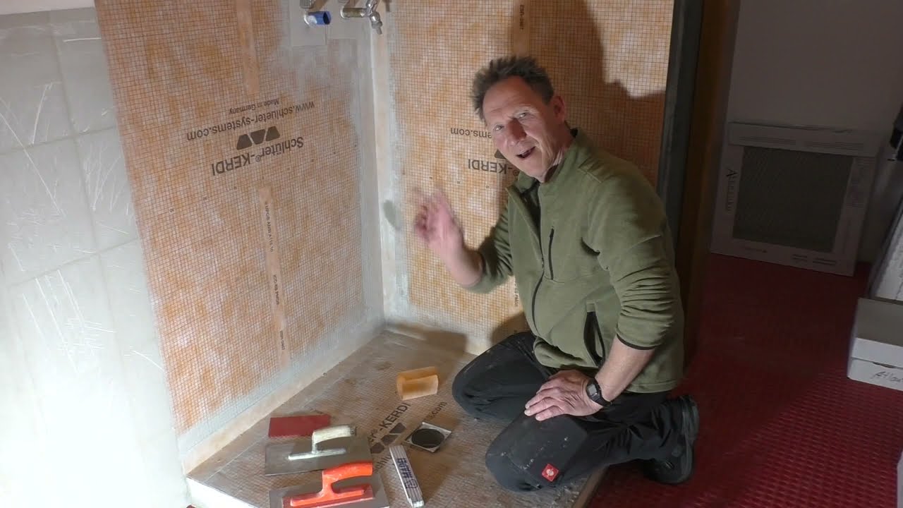 Einbau von Dichtb&auml;ndern-Abdichtung -  Bad-Dusche - Kurztipp - DIY / @CM-Christoph M&uuml;ller #shorts