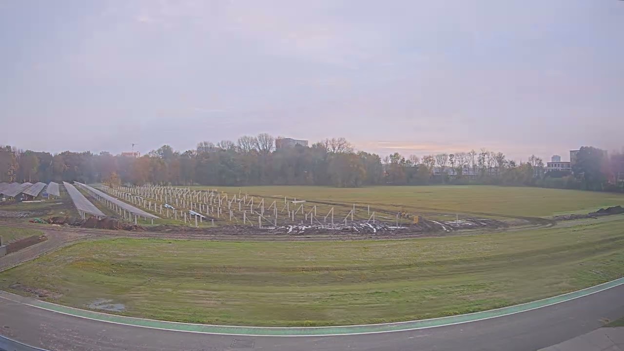Timelapse: de bouw van het zonnepark op rwzi Utrecht