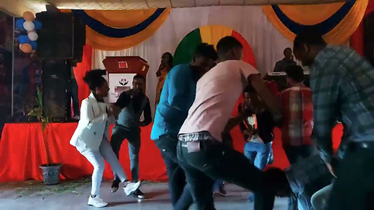 #ወርቃለም -አረጋ #በአሚር ዋዳ ኮንሰርት #በሚገርም ሁኔታ