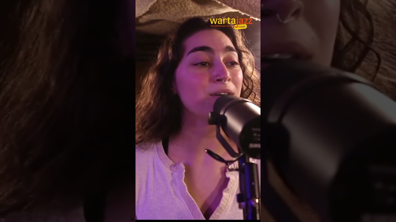 Julia Danielle You'd Be So Nice to Come Home To #jazz #vocals #juliadanielle #shorts