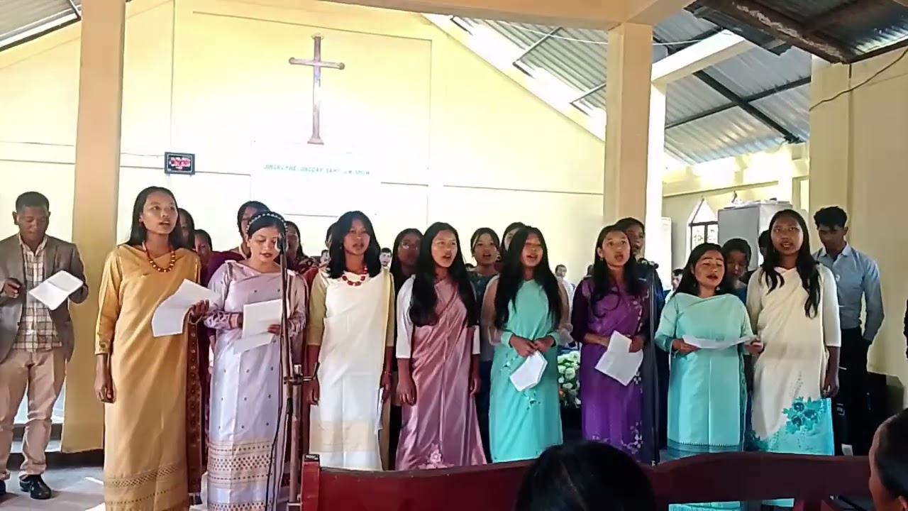 Trai  nang bteng jing don ryngkat choir Nongjri ha ka sngi pynkut  jubilee ksiar  j.s shnongkalong.