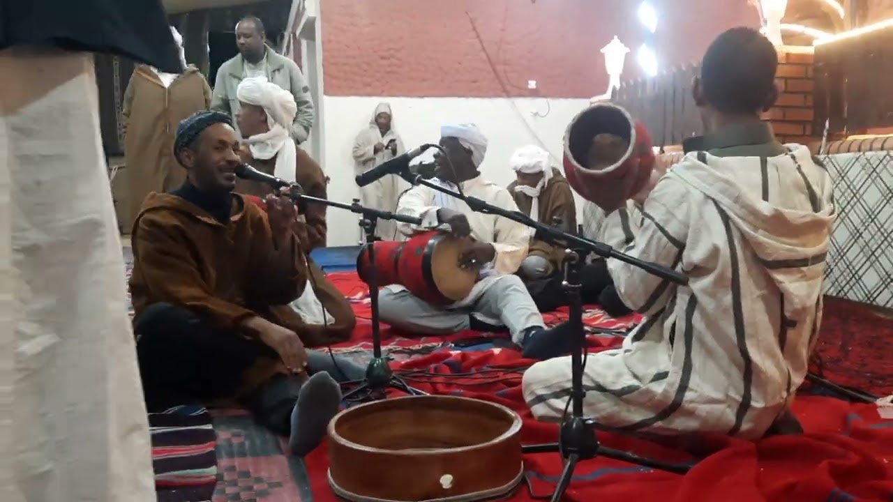 رقصة الركبية الفنان جلسة فنية🎻 رفقة عمالقة الاغنية المحلية. **الفنان عبد المالك💃🕺👏👏👏