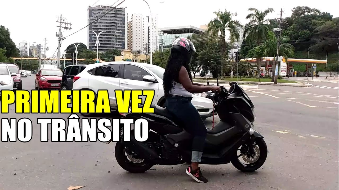 COMO ANDAR DE MOTO NO TRANSITO PELA PRIMEIRA VEZ