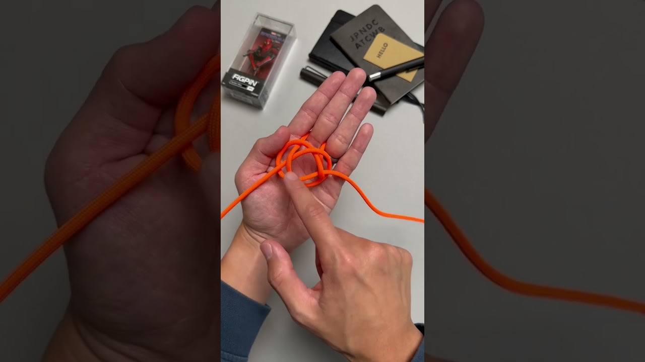 HOW TO tie a two-strand button knot / diamond knot (for beginners) #shorts #youtubeshorts