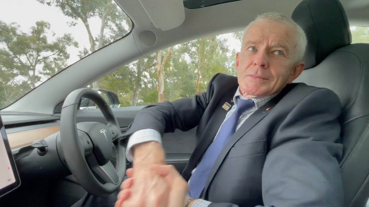 Episode 35 - Senator Malcolm Roberts