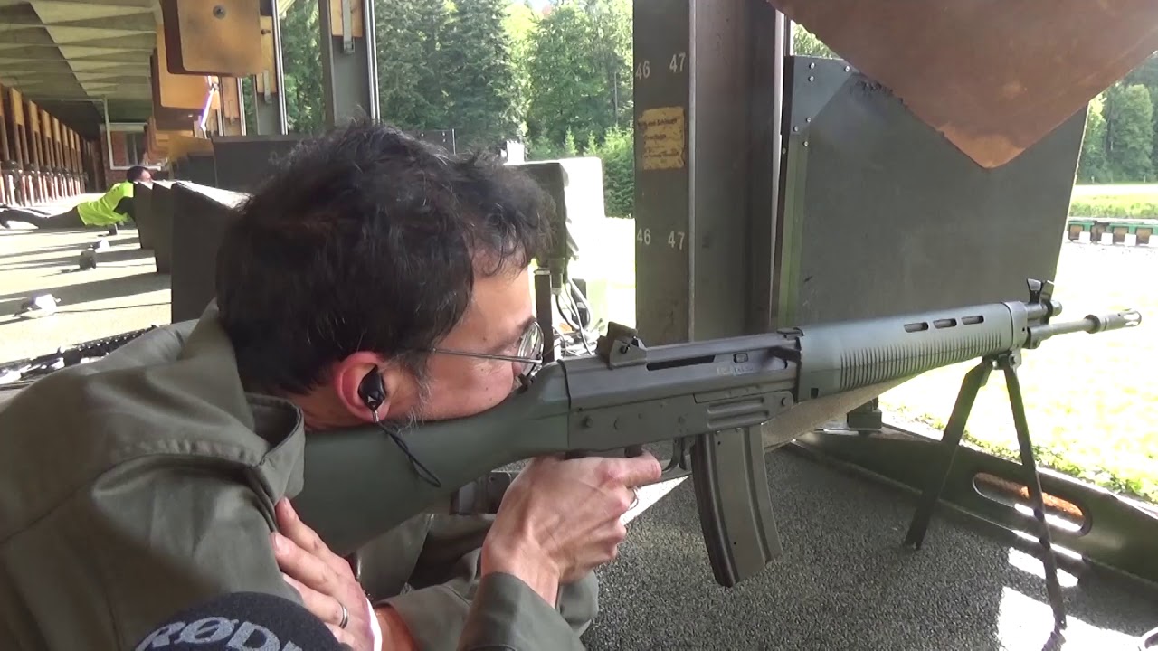 Дополнительное видео: Manhurin SIG SG 540 .223 Rem 300m Первые впечатления