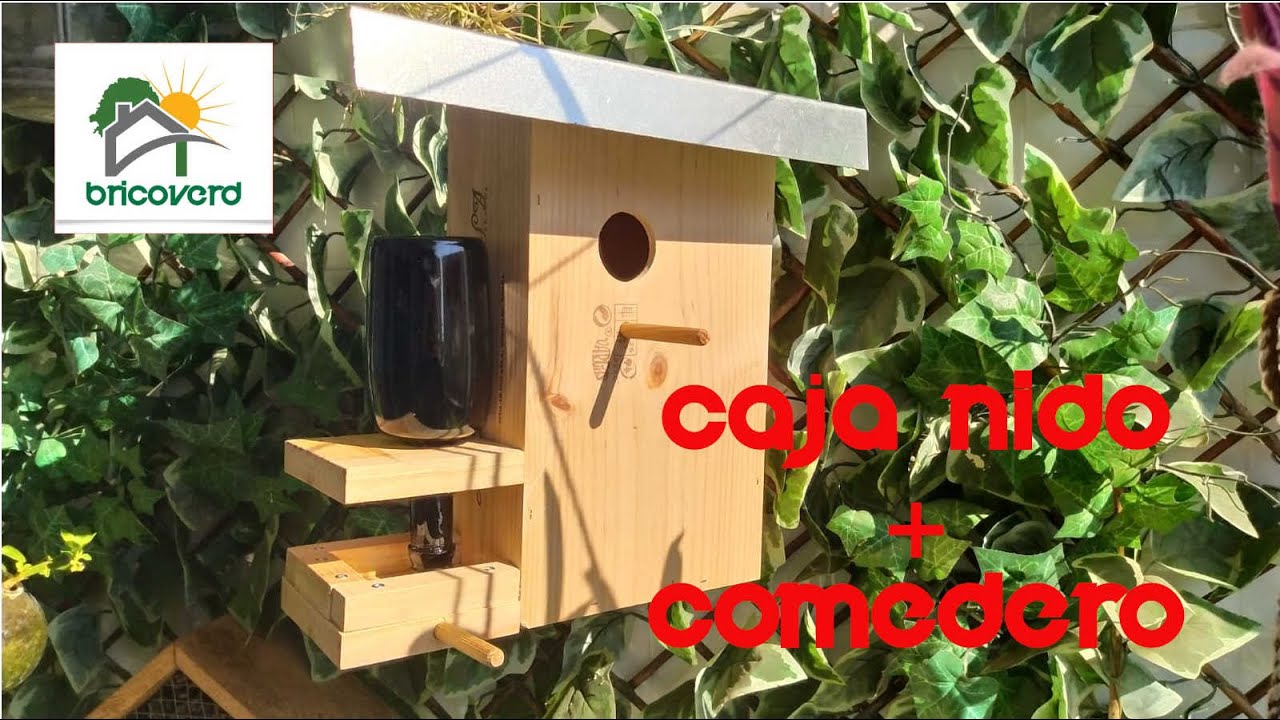 CAJA NIDO CON COMEDERO INCORPORADO, TODO RECICLADO