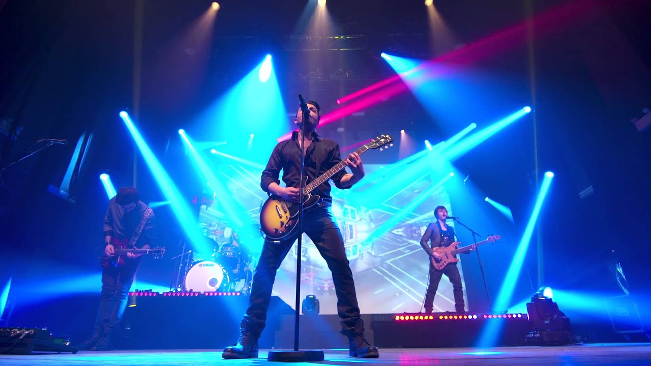 Montreal Ultimate Showband Promo Video - International world class corporate wedding cover band