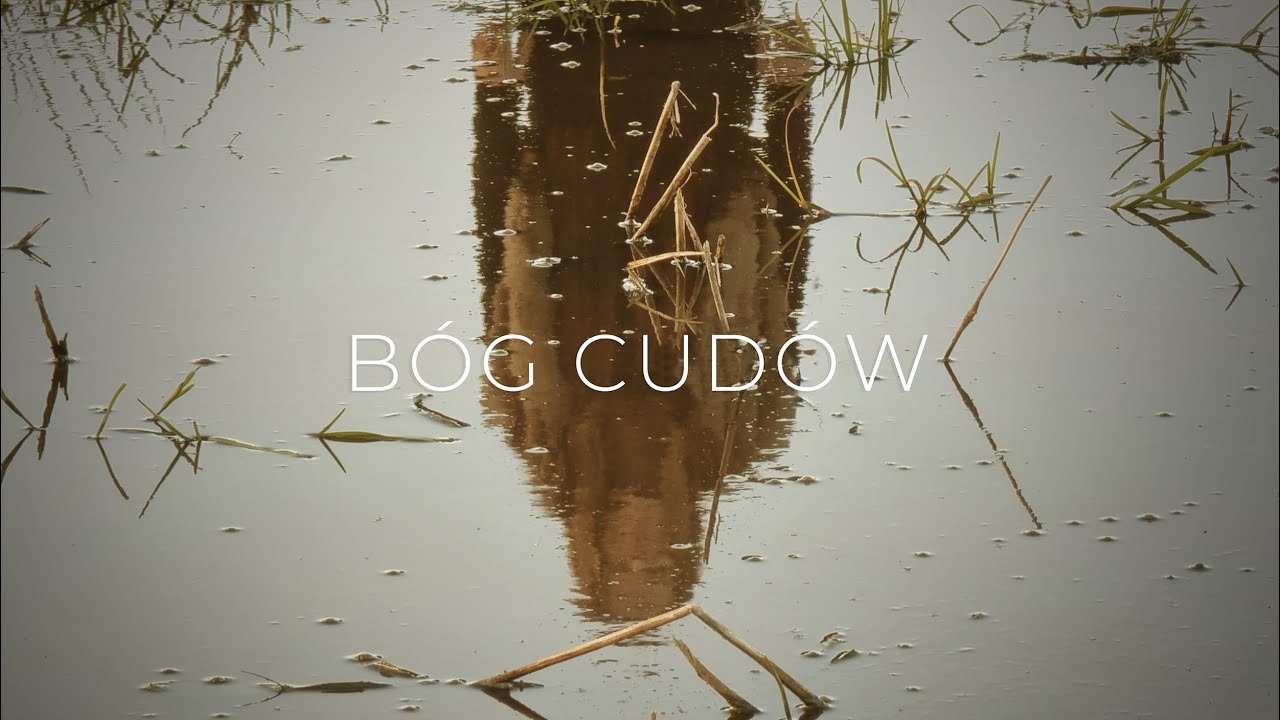 Julia Lewiak - Bóg Cudów