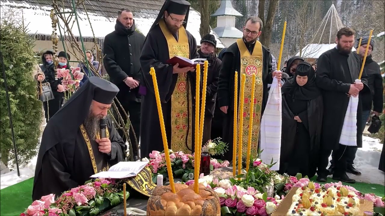 Arhimandritul Zenovie Ghidescu, evocat la 102 ani de la naştere