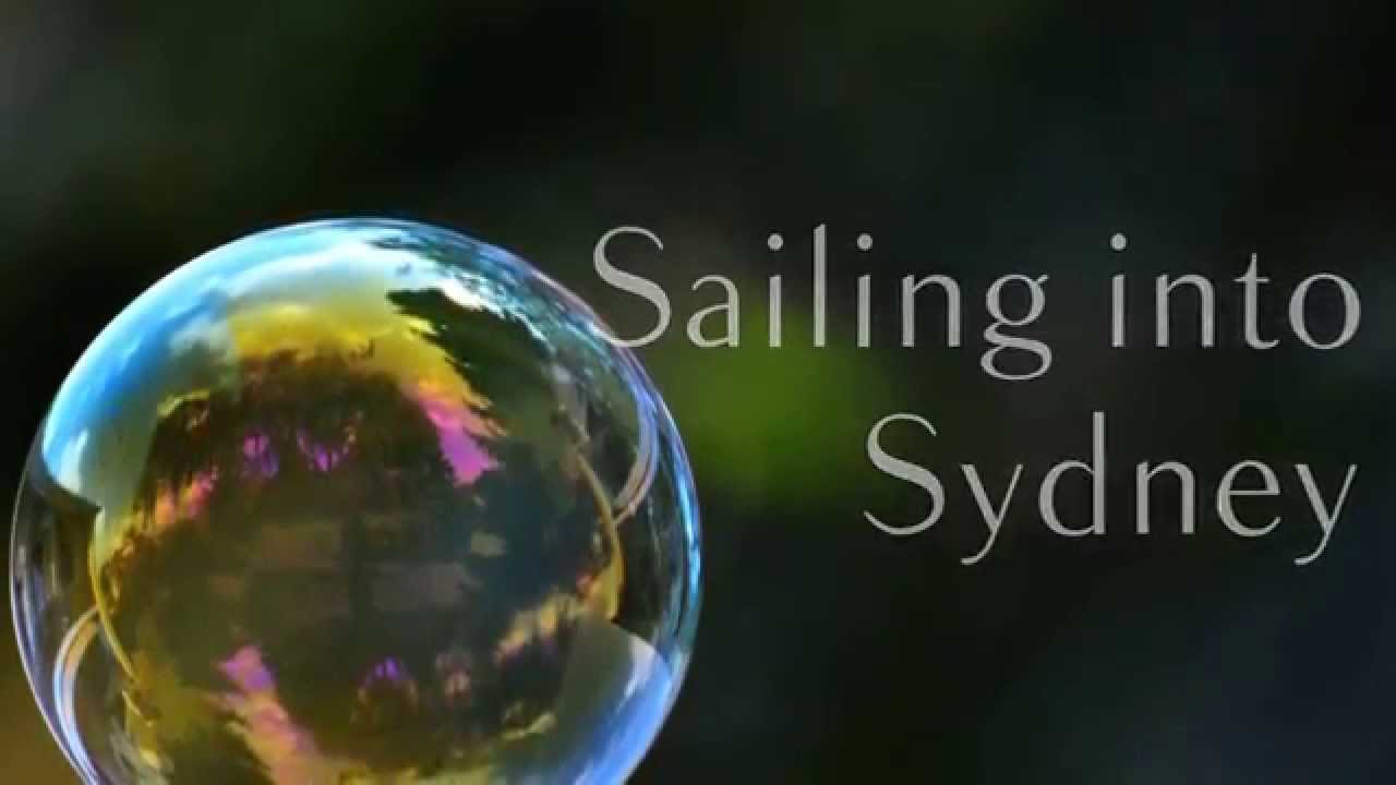 Art Painting | Sailing into Sydney - Elle Smith