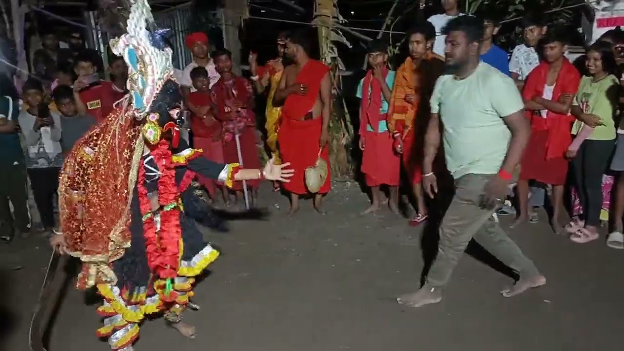 জয় মা কালী আর হর হর মহাদেব এর নিত্য।