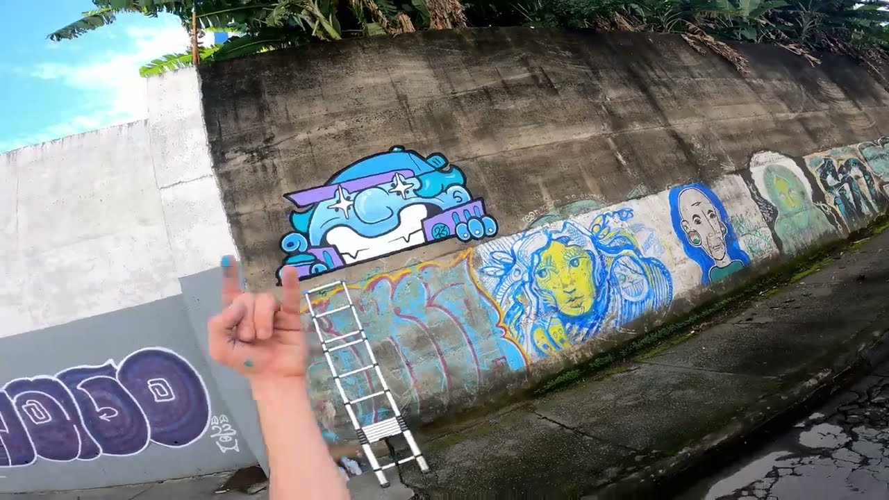 Doing Character GRAFFITI on the Street
