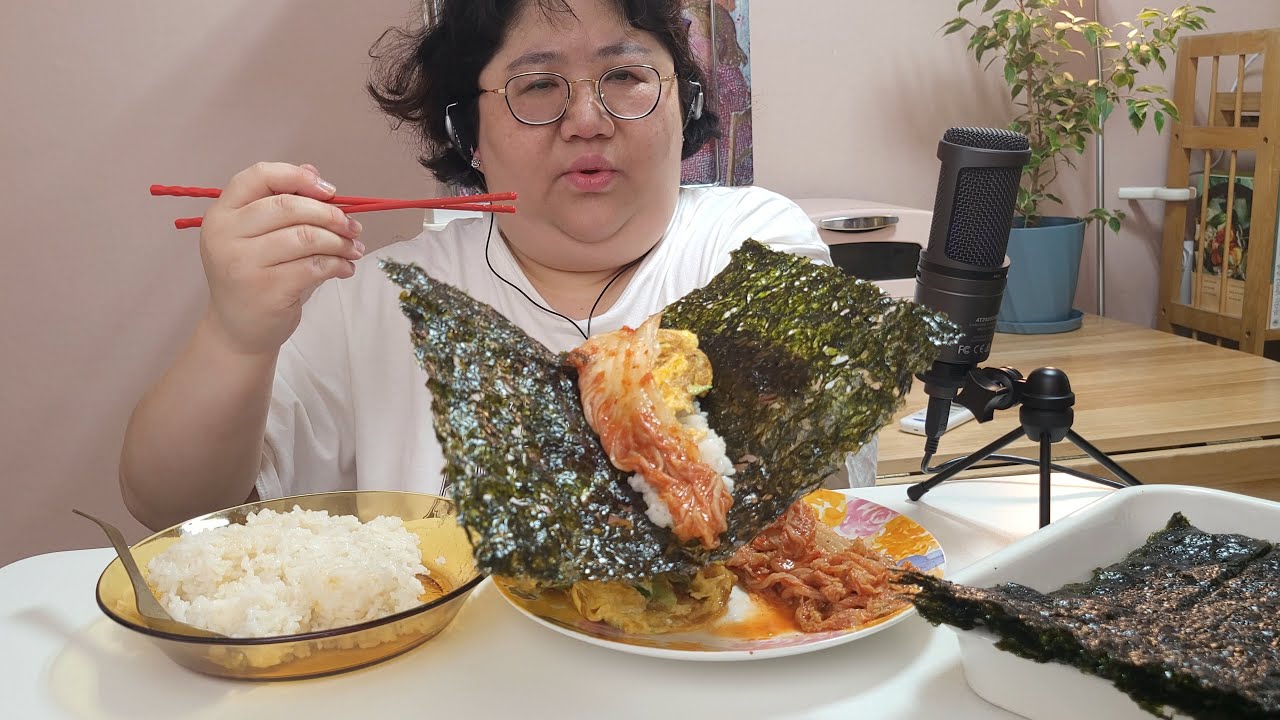 즉석에서 말아 먹는 전장 조미김 김밥 :) 김치, 계란말이 김밥이에용