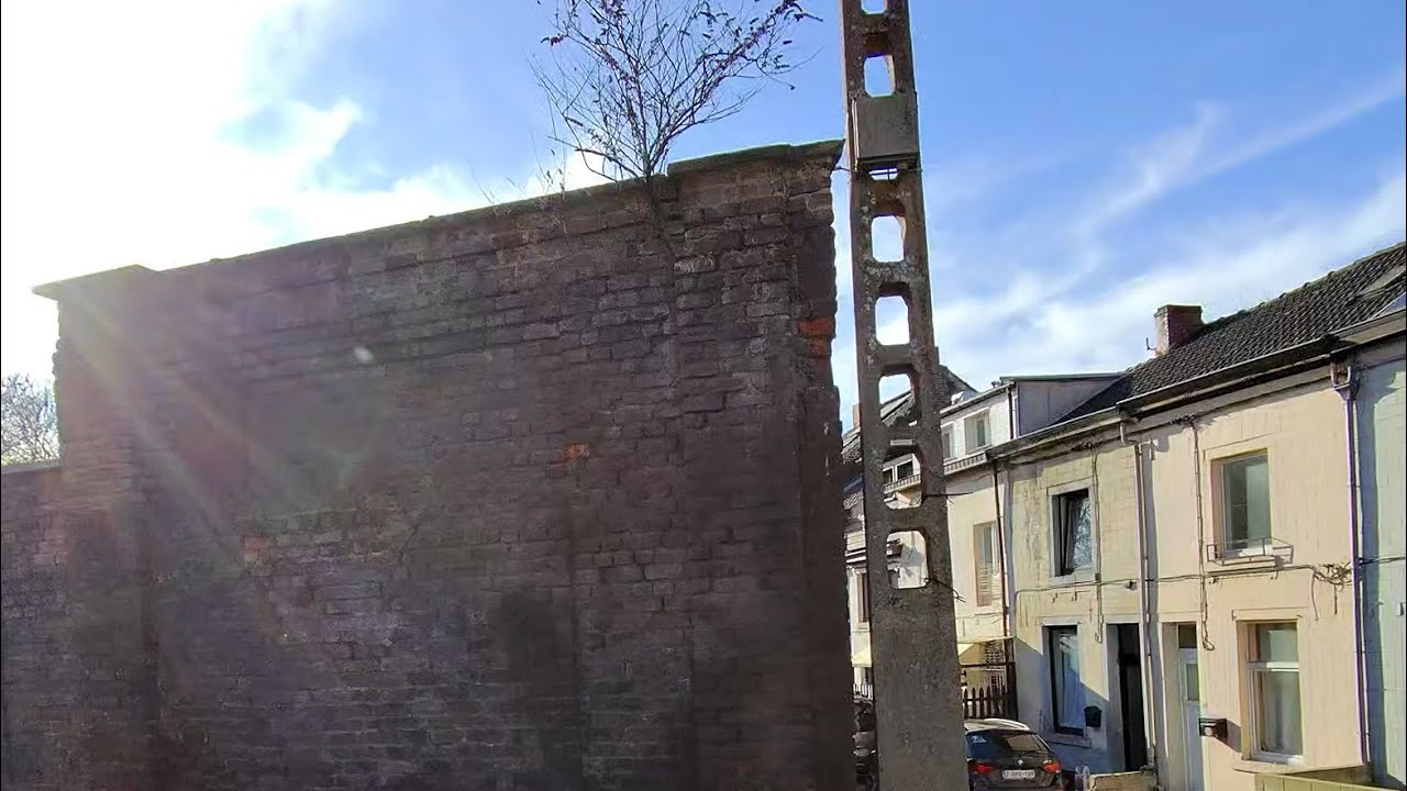 Maison de Maître Charleroi (Face IJJ) : Colocation ou Grande Famille