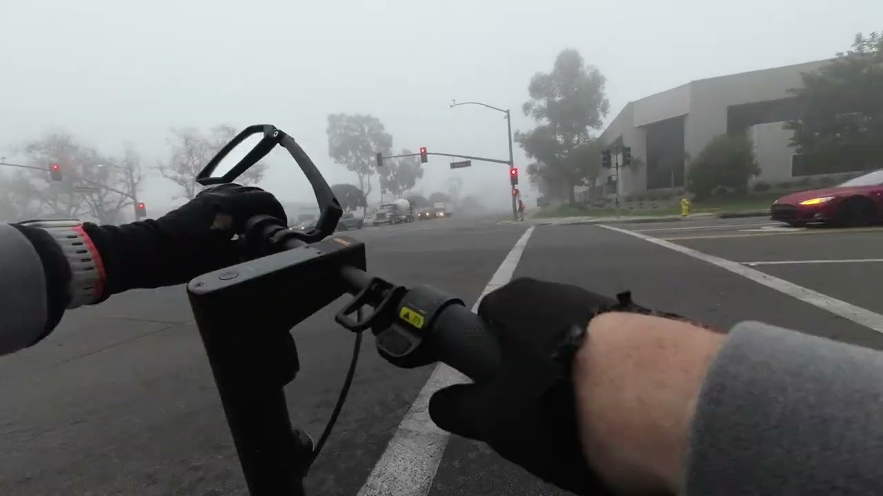 Foggy Streets Got Me Nervous | E-Scooter POV