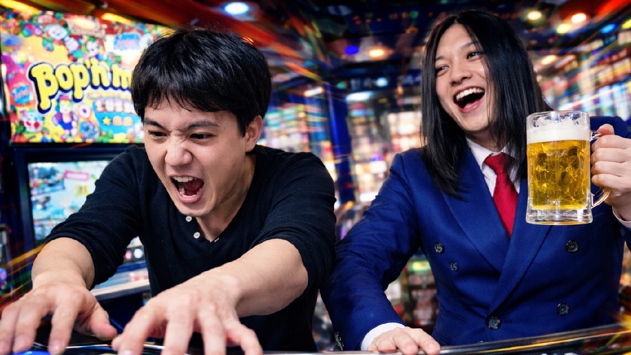 まだポップンやりたいらしいから酒飲みながら鑑賞する