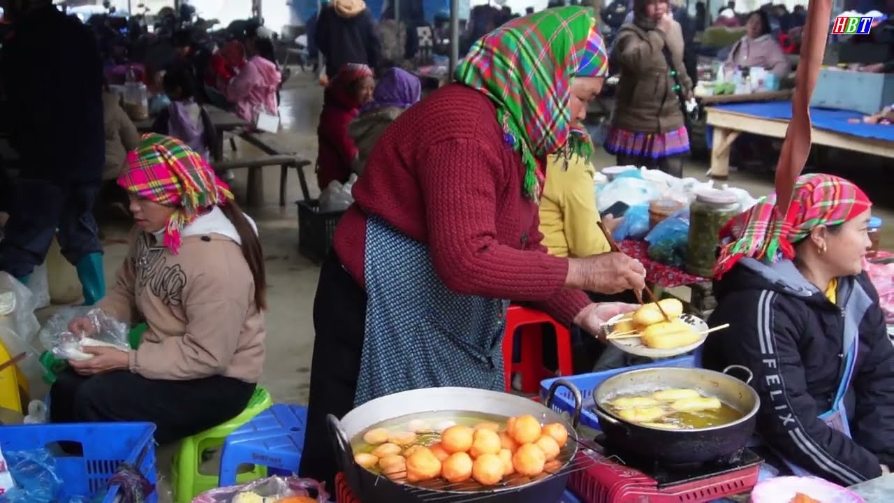CHỢ TÂY BẮC CUỐI NĂM - LÙNG PHÌNH | Ẩm Thực Gây Mê, Lợn Tết Vùng Biên Giới Khác Biệt 