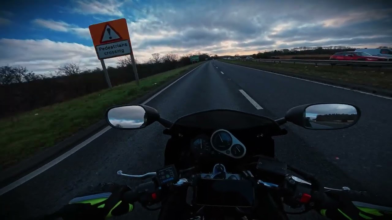 Relaxing Motorcycle POV Ride Home | Yamaha FZS600 Fazer
