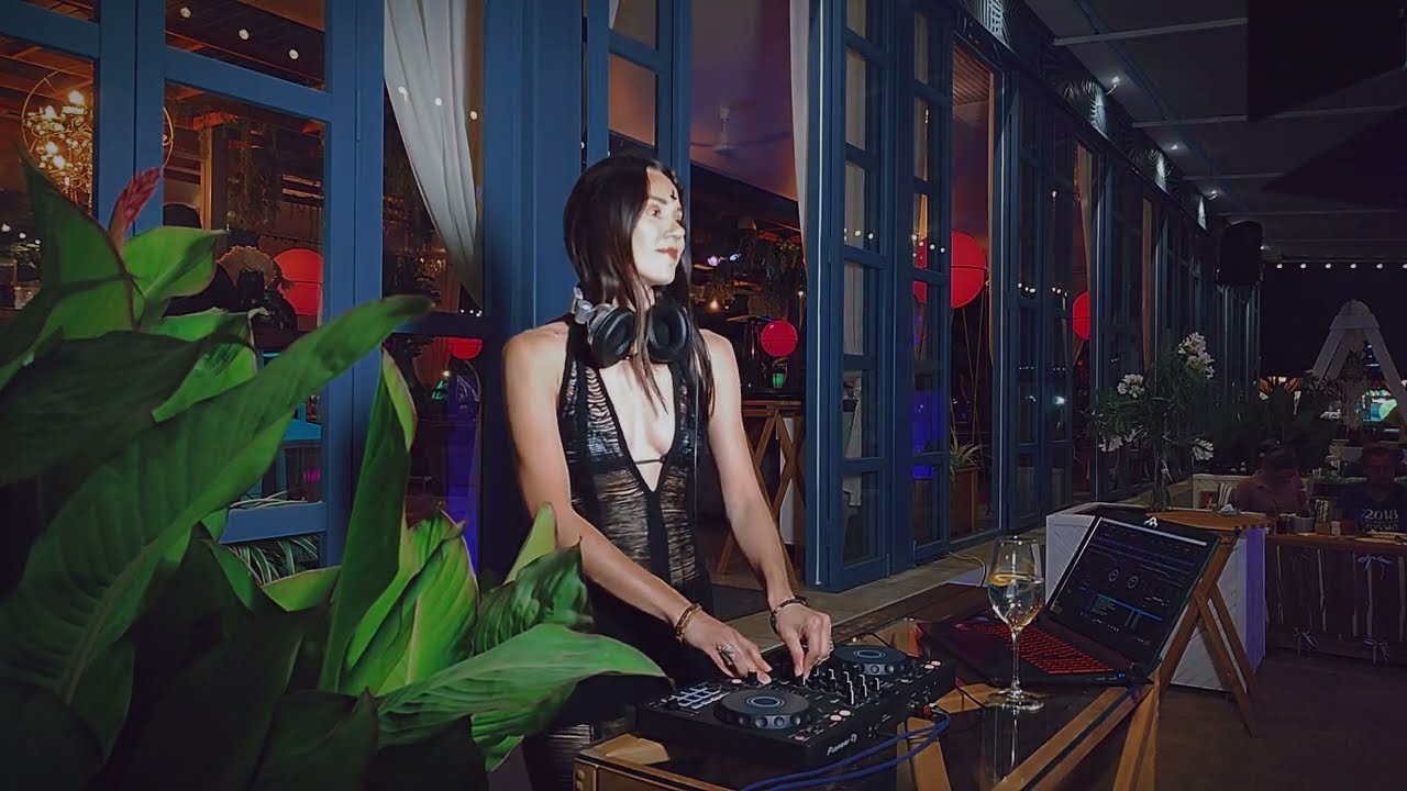 Tasha Storm [ Magical Progressive House & Melodic Techno ] Summer Beach Party Live Dj mix