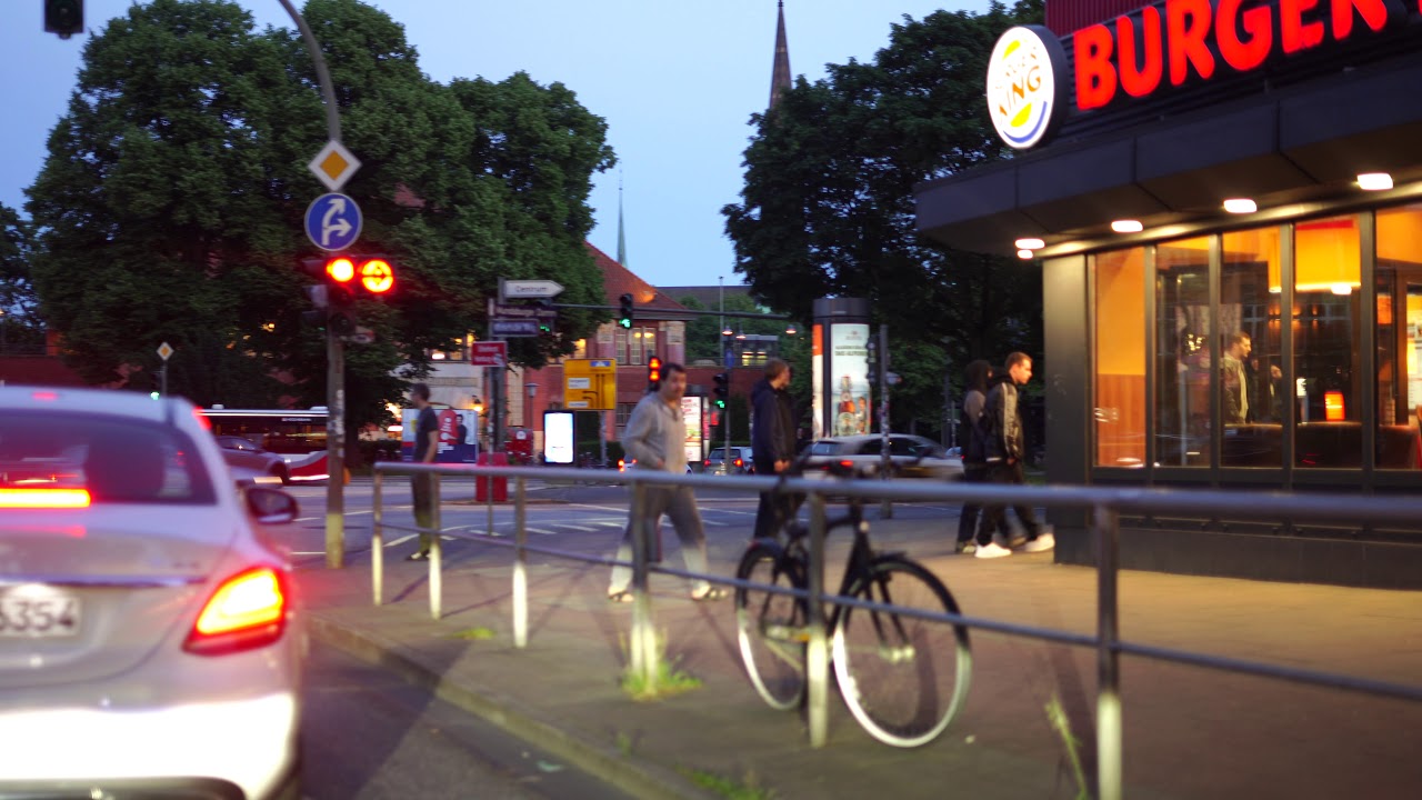 Back in the Hamburg 4K driving by night P1