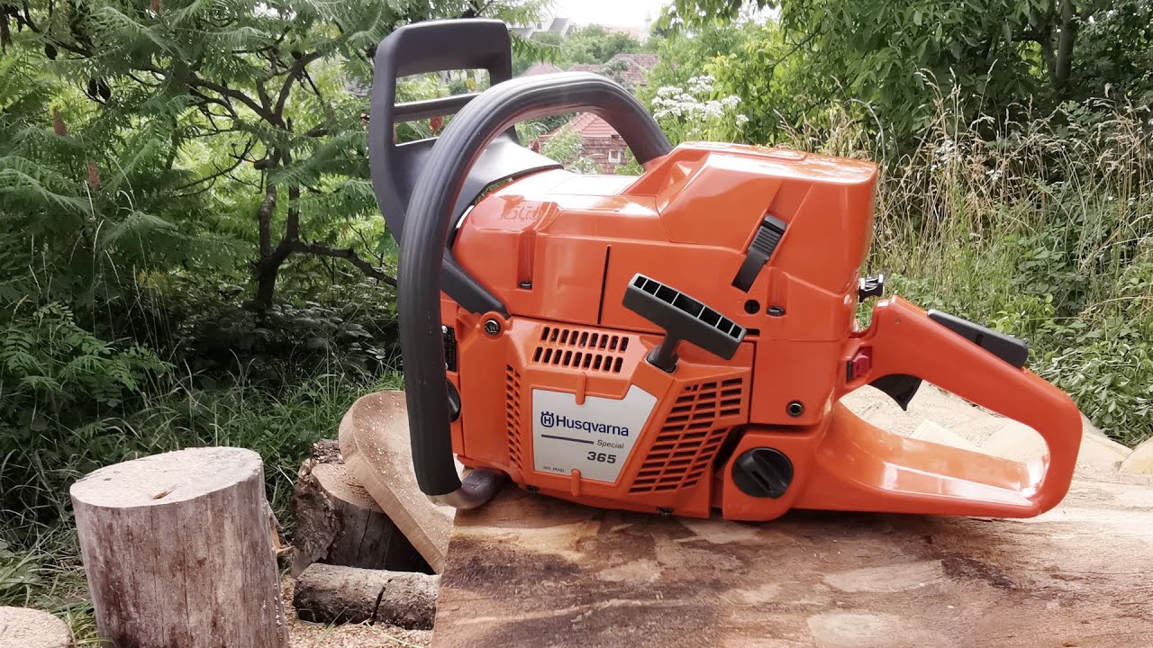 Husqvarna 365 Special (65cc/4.5HP) - first start, first cuts/break in, factory RPM and more...