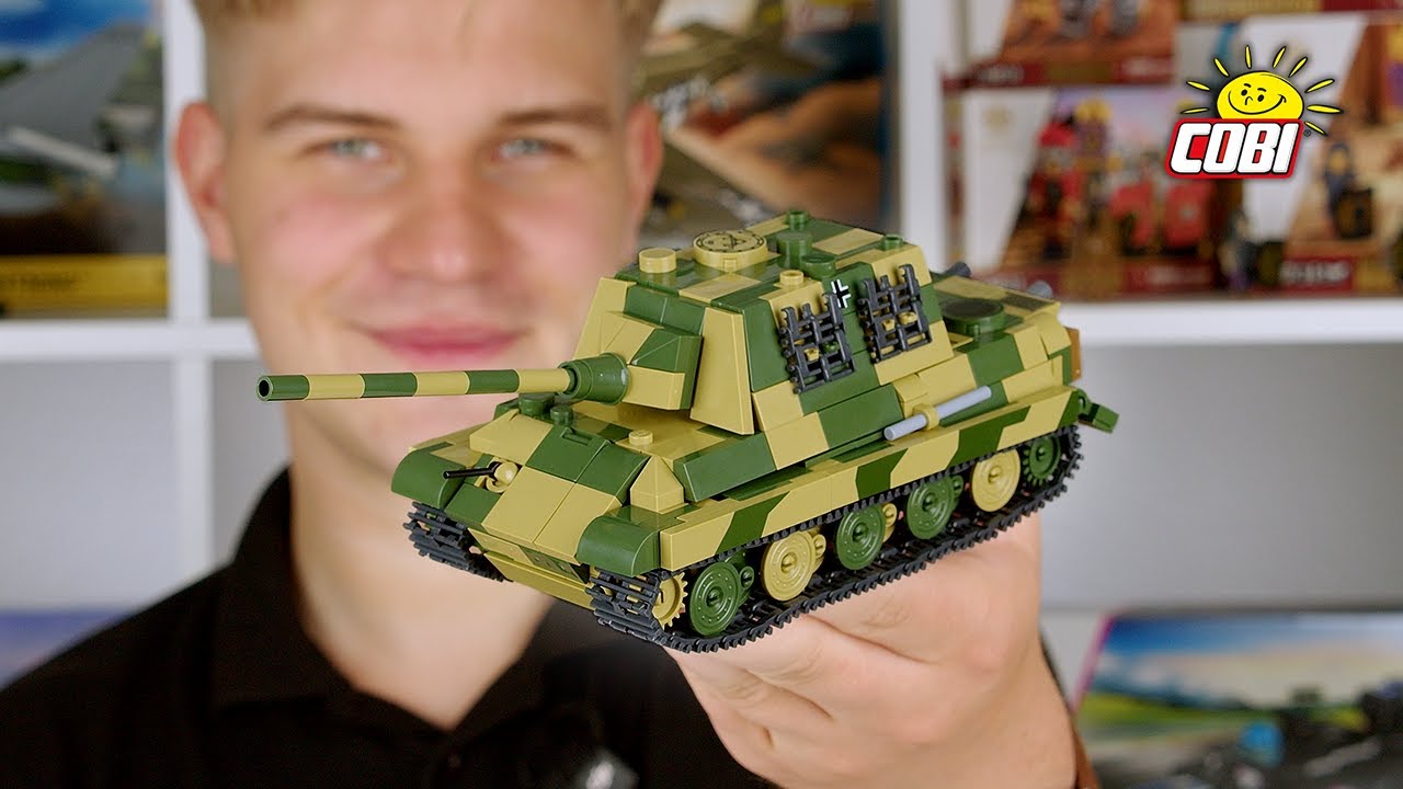 Showcase - Panzerjäger Tiger Ausf.B Jagdtiger (COBI-2733)