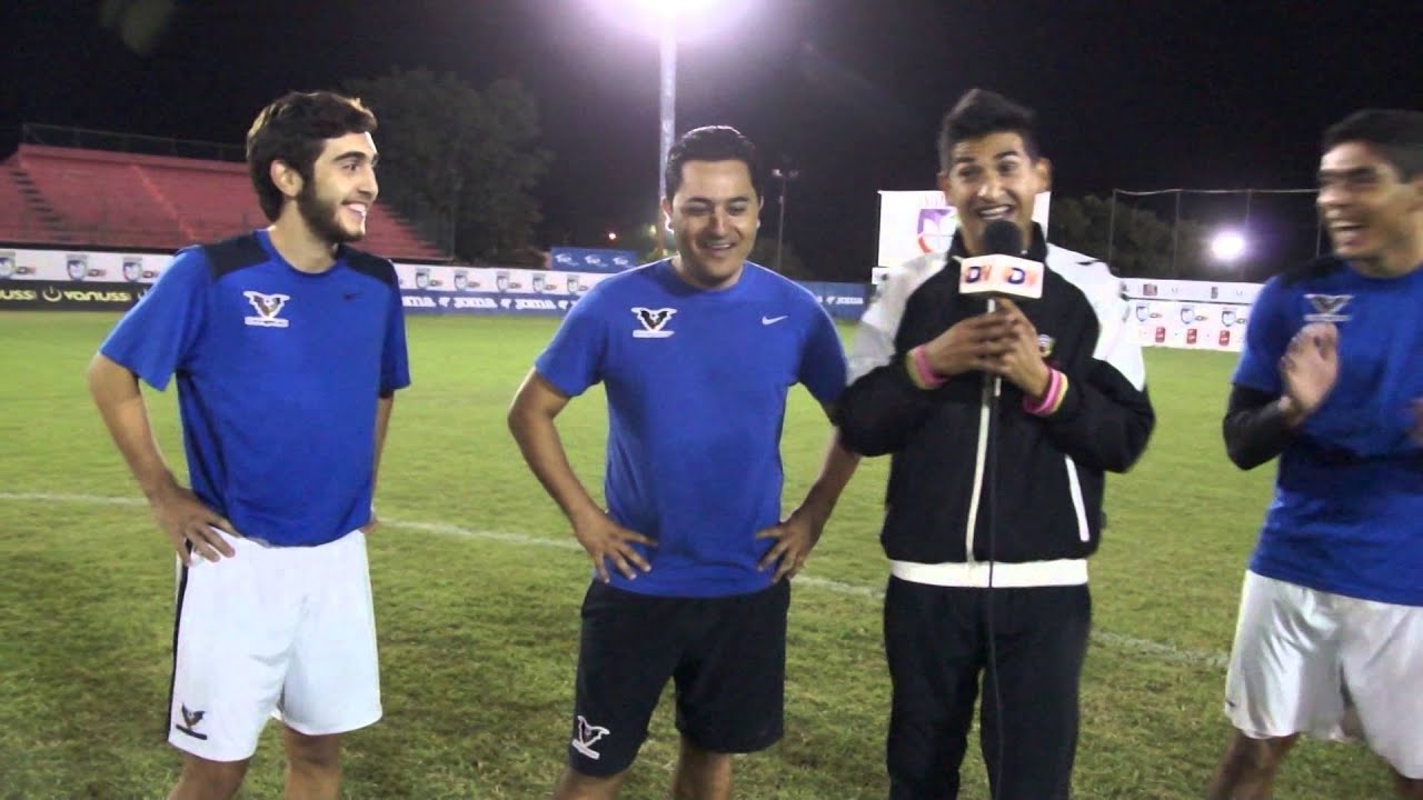 MurcyRETO Disparo de media cancha