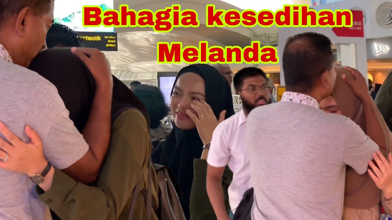 Datang dan pergi, begitu cepat waktu berlalu akhirnya mereka kembali lagi ke London.