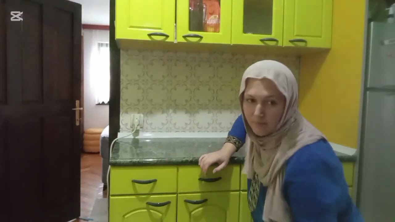 Teška noc iza mene 😌 generalka je pala, pizza za veceru 