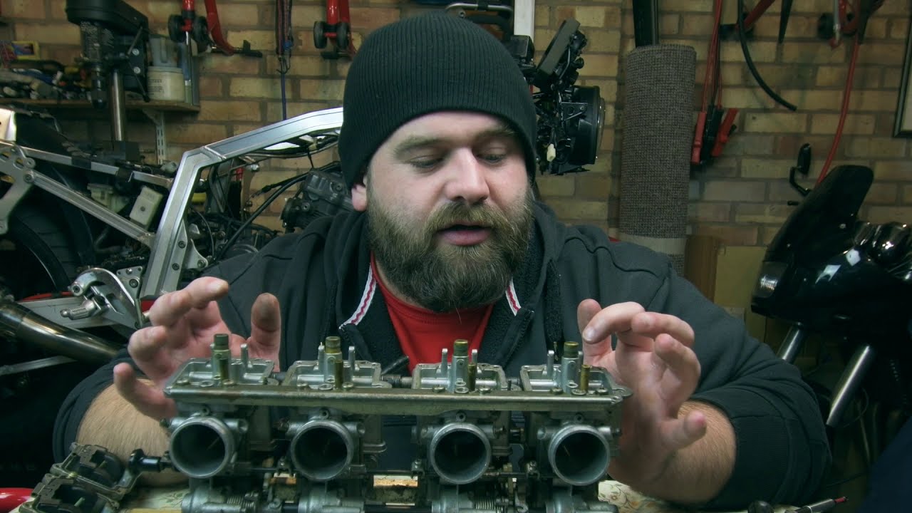 Carb strip down || it's GSX-R o'clock series 2 Part 4