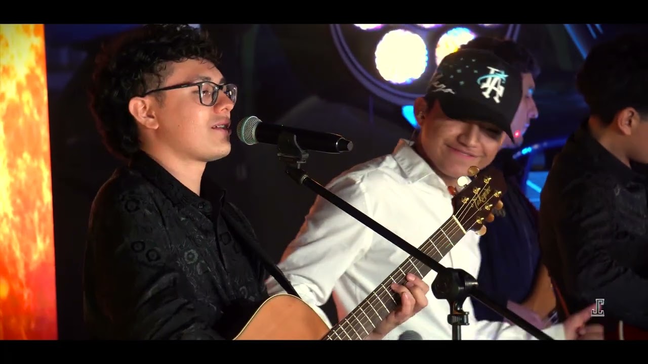CENTRO 76- LA CUARTA LINEA, EBRIO DE AMOR- En Vivo