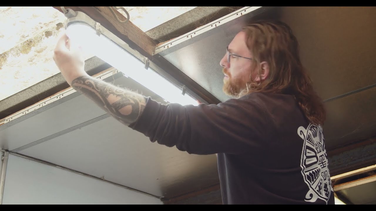 #57 [Atelier] – Que la lumière soit.. Installation de réglettes LED NOXION