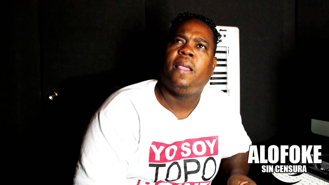 Dj Topo dice que el artista que le ponga la mano se muere (Alofoke Sin Censura)