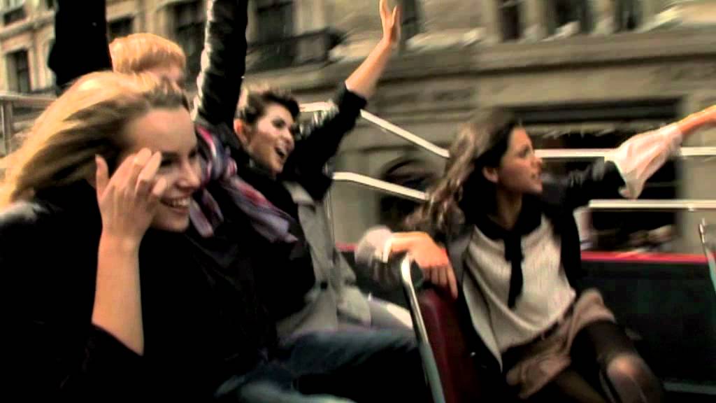 Lemonade Mouth Open-Top Bus Tour through London!
