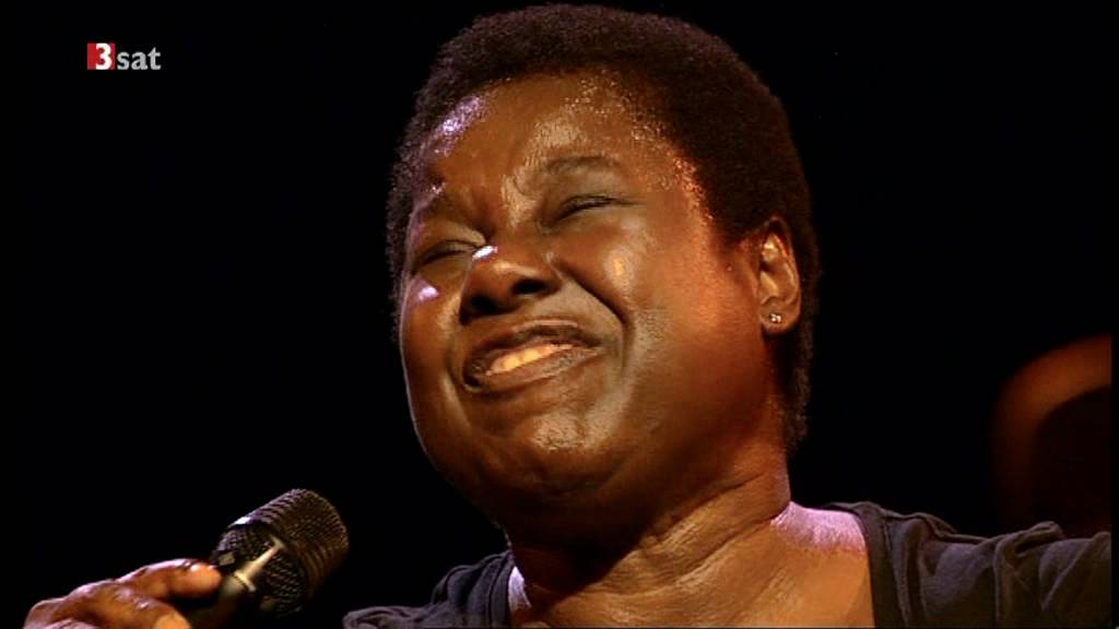 Randy Crawford & Joe Sample Trio - Leverkusener Jazztage 2011 fragm. 5