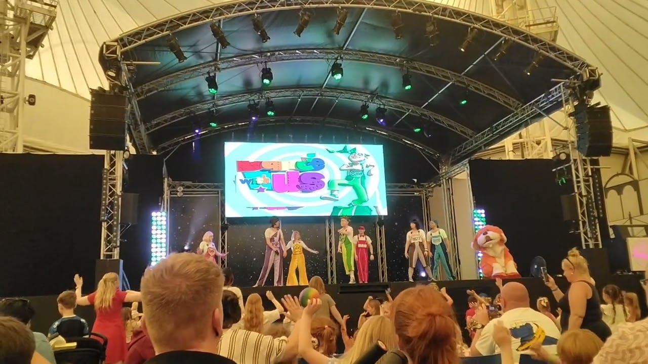 Butlins minehead skyline gang's dance with us show 2025!!!!