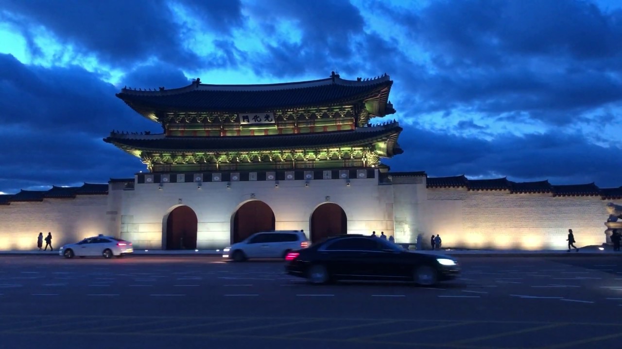 광화문에서 만난 푸른 석양, 매직아워 magic hour seoul palace hotplace in korea