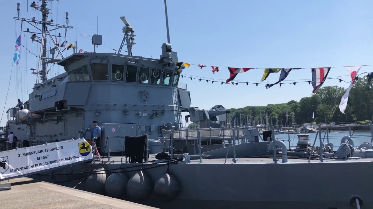 Mine hunting boat Bad Rappenau M 1067-Kiel Open Ship